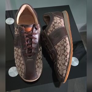 Coach Noella Sneakers Shoes Women's Size 8.5 Brown Small Logo Print Letaher